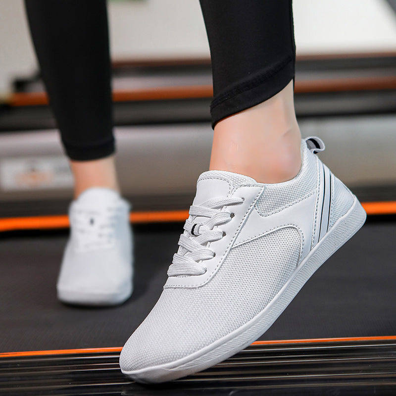 Kevyet paljasjalkakengät