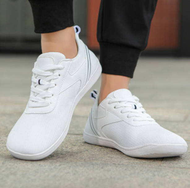 Kevyet paljasjalkakengät